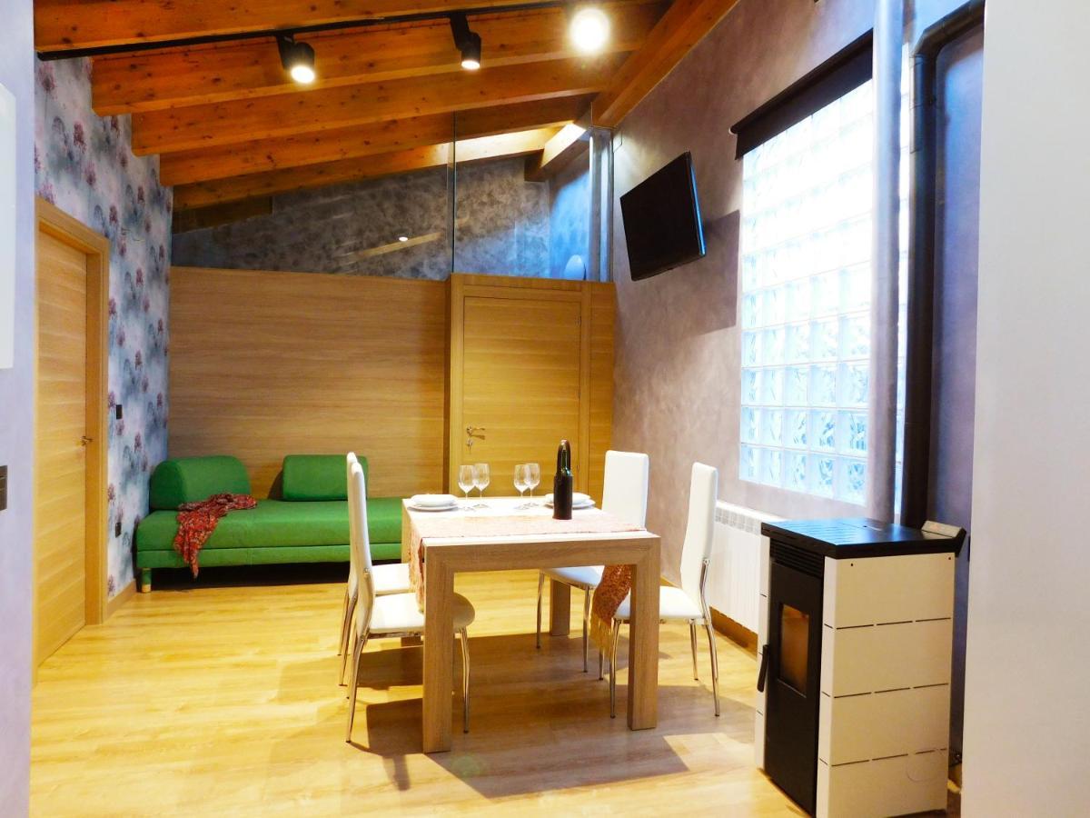 Apartamento Ribera del Duero Reserva Tubilla del Lago Esterno foto