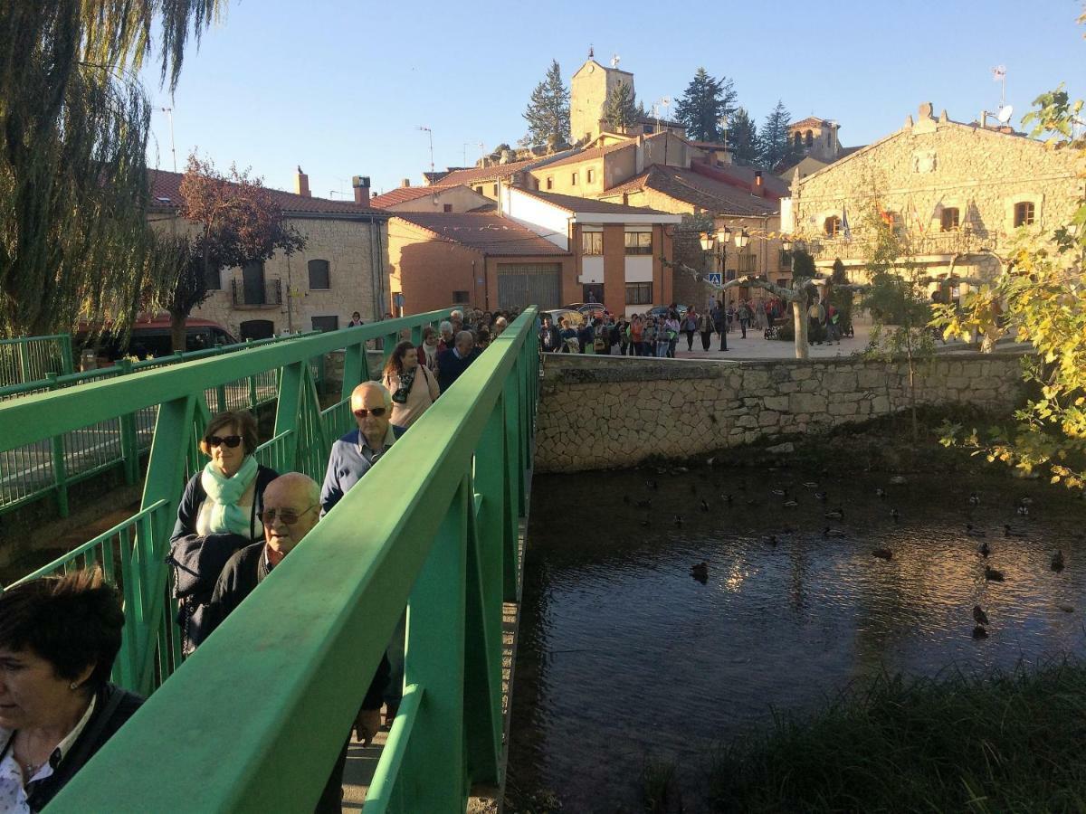 Apartamento Ribera del Duero Reserva Tubilla del Lago Esterno foto